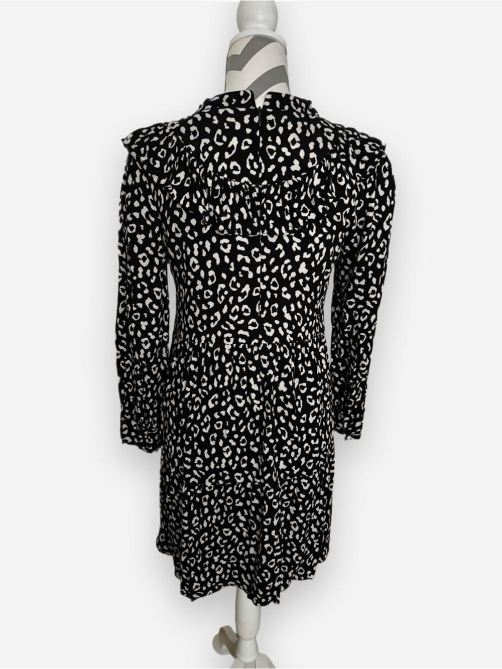 bohme Black & White Leopard-Print Long Sleeve Tiered Dress - Picture 8 of 13